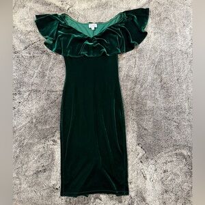Unique Vintage Green Velvet Midi Dress